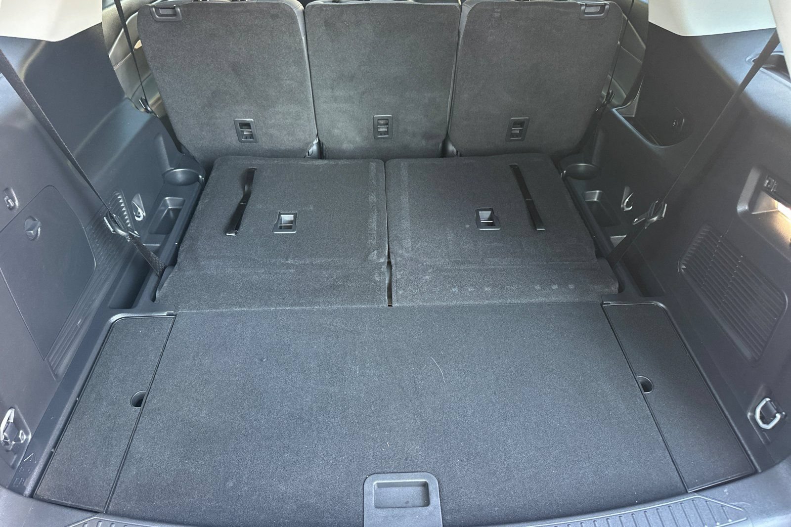 Certified 2025 Ford Explorer Active RWD image 17
