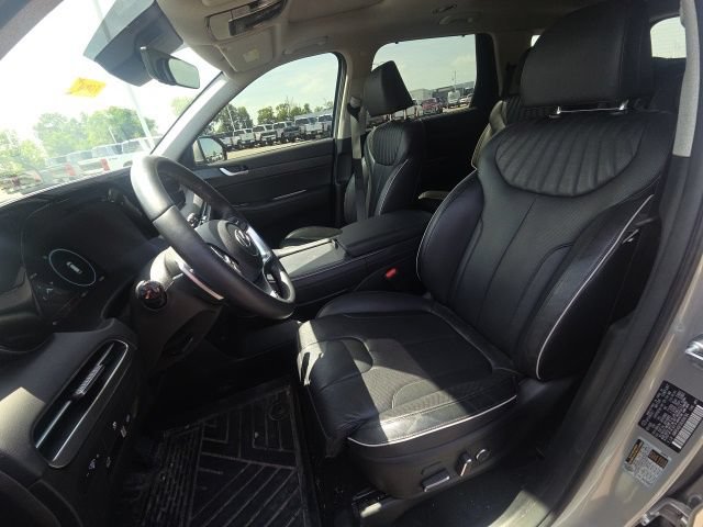 Used 2024 Hyundai Palisade Limited FWD image 29
