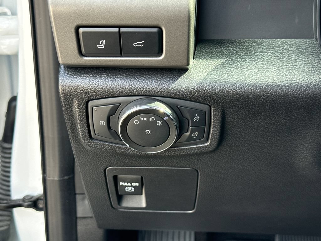 Certified 2020 Ford Expedition Max XLT w/ Equipment Group 202A RWD image 15