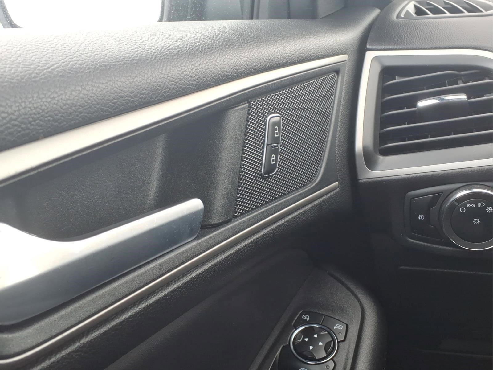 Certified 2023 Ford Edge ST-Line AWD/4WD image 25