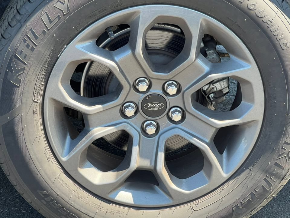 Certified 2023 Ford Maverick XLT w/ Equipment Group 300A Standard AWD/4WD image 9