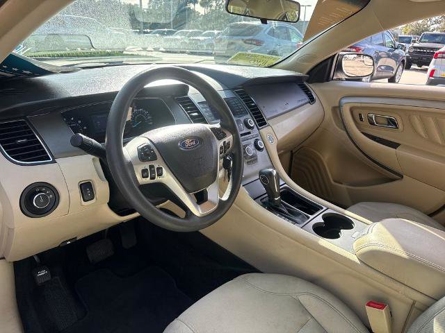 Certified 2017 Ford Taurus SE image 6