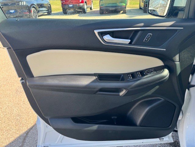 Certified 2024 Ford Edge SEL w/ Convenience Package image 10