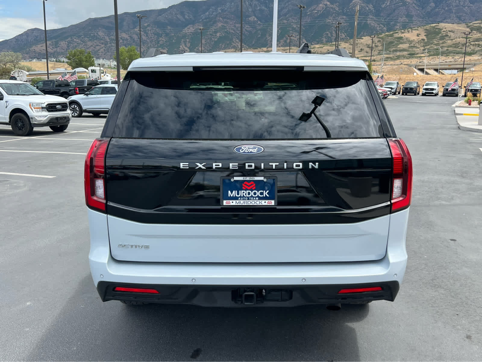Certified 2025 Ford Expedition Active AWD/4WD image 9