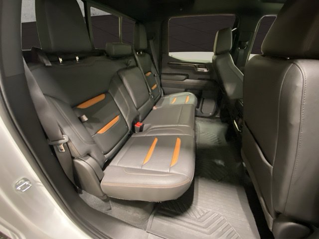 Used 2023 GMC Sierra 1500 AT4 w/ AT4 Premium Package AWD/4WD image 21