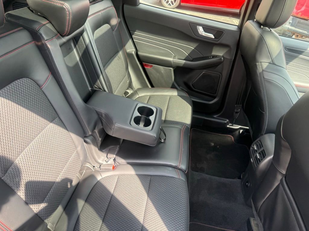 Certified 2023 Ford Escape ST-Line w/ Tech Pack #1 AWD/4WD image 47