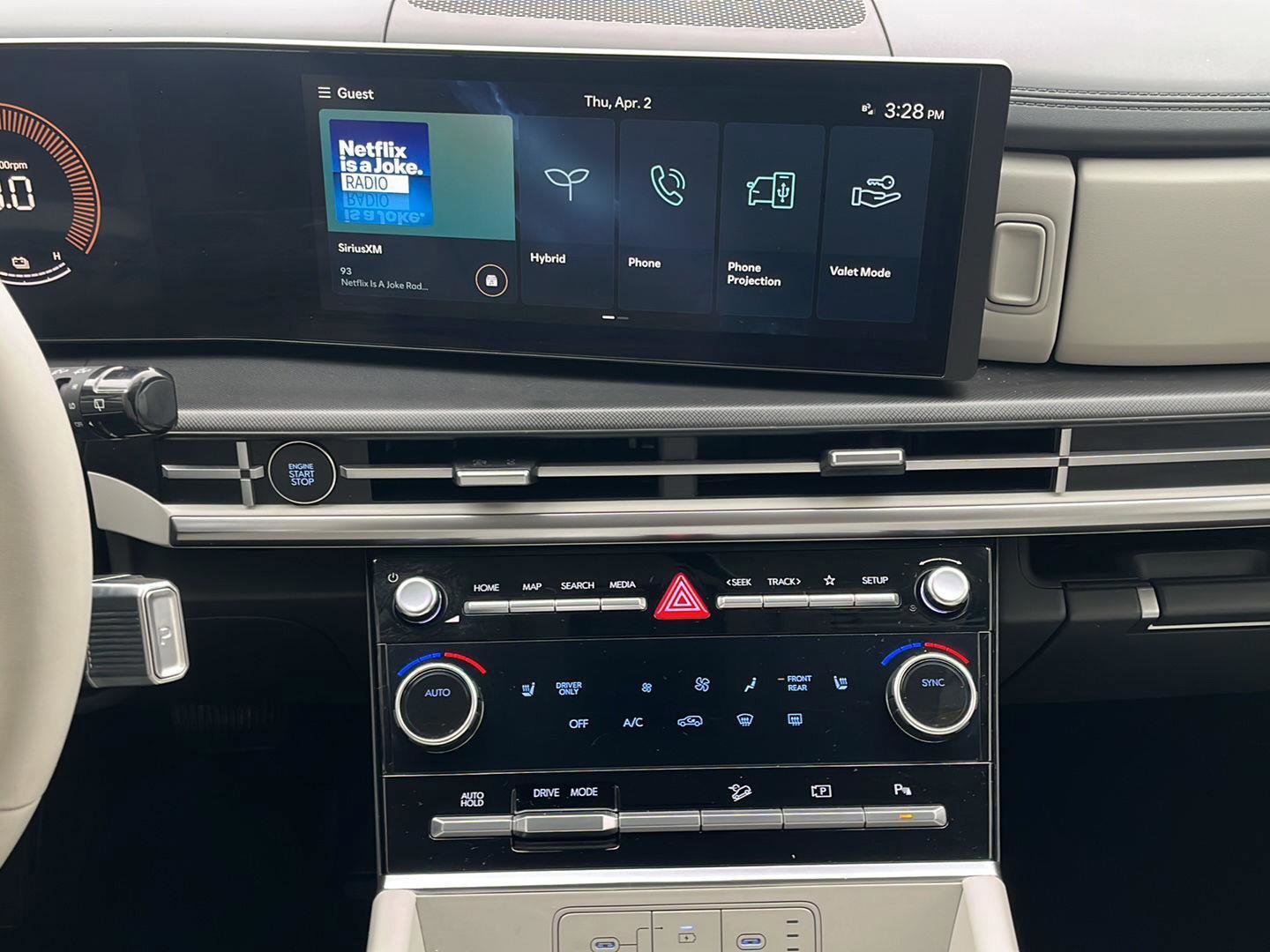 Used 2025 Hyundai Santa Fe SEL image 23