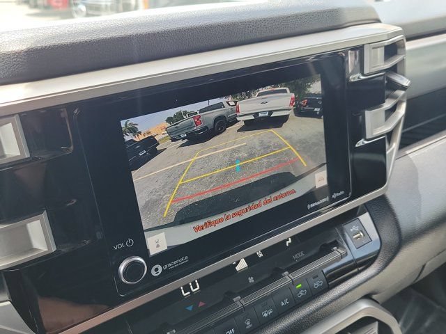 Used 2022 Toyota Tundra SR5 w/ Convenience Package RWD image 19