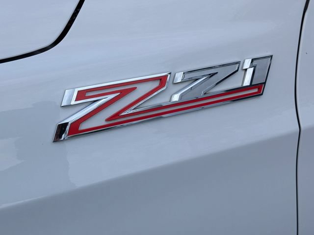 Used 2023 Chevrolet Suburban Z71 w/ Luxury Package AWD/4WD image 10