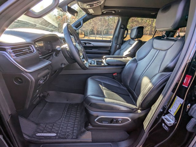 Used 2024 Jeep Wagoneer Series II image 17