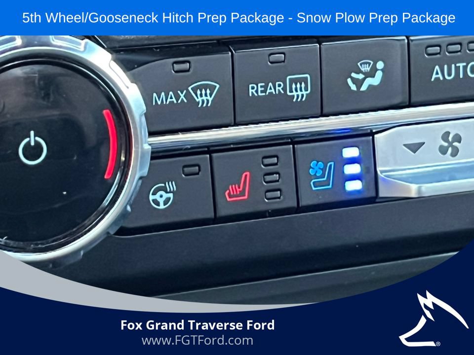 Certified 2024 Ford F350 Lariat w/ Lariat Ultimate Package AWD/4WD image 29