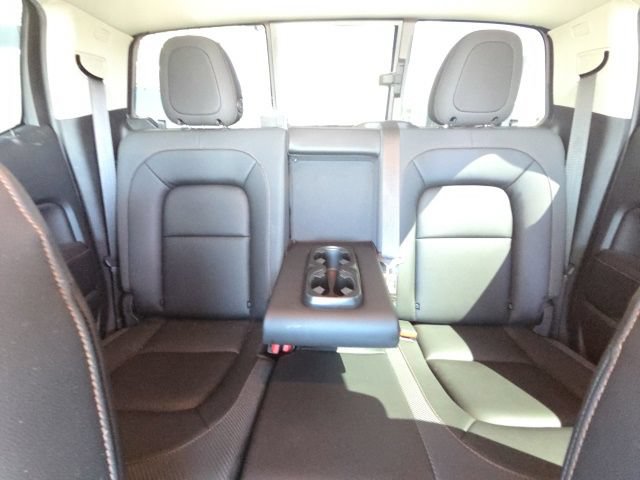 Used 2022 GMC Canyon AT4 AWD/4WD image 25