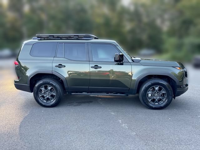 Used 2024 Lexus GX 550 AWD/4WD image 9