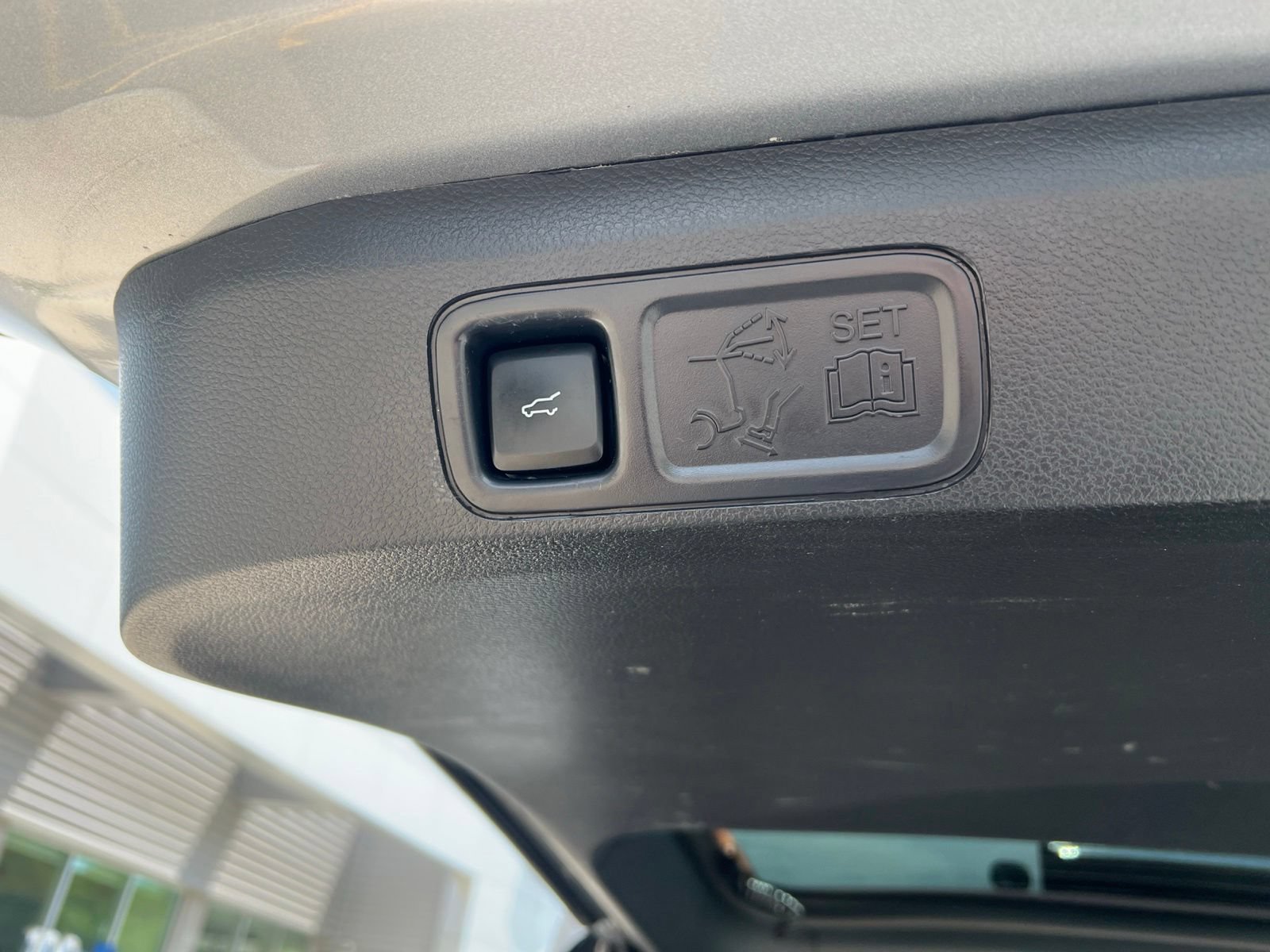 Certified 2023 Ford Expedition Platinum AWD/4WD image 12