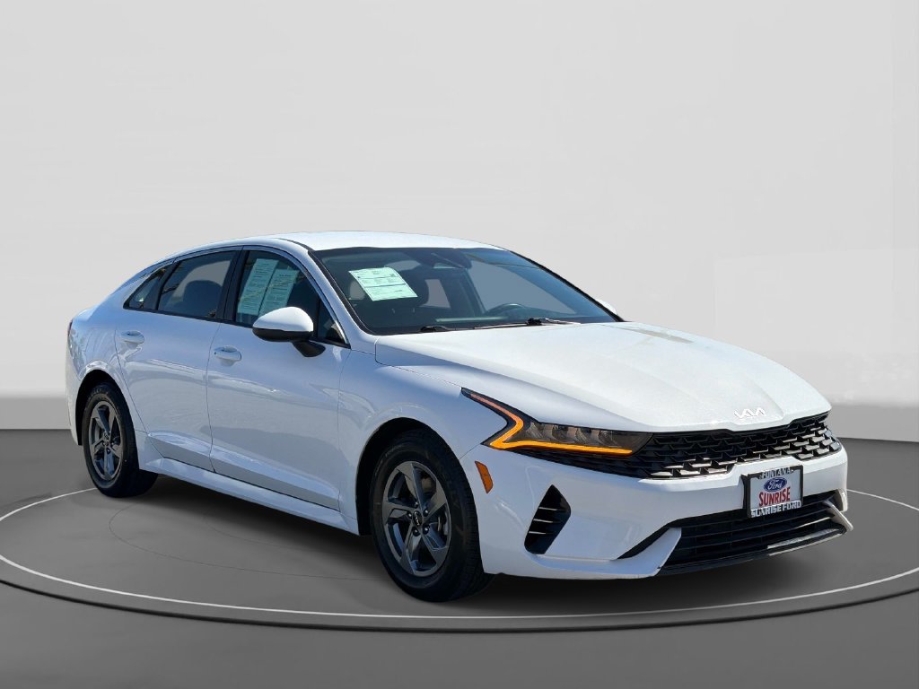Used 2022 Kia K5 LXS FWD image 4