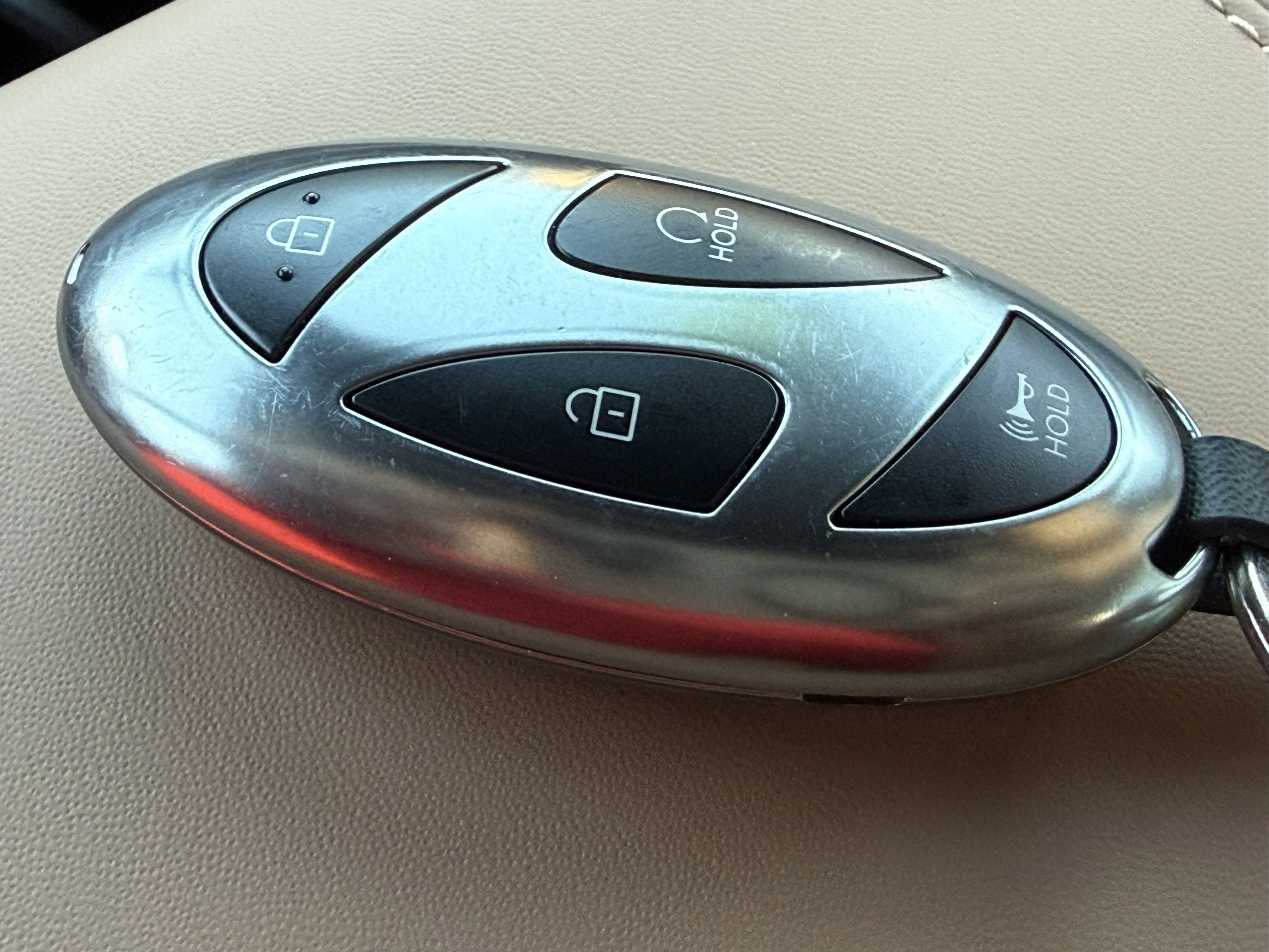 Used 2025 Hyundai Santa Fe Limited image 35