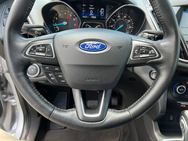 Certified 2019 Ford Escape SEL AWD/4WD image 19