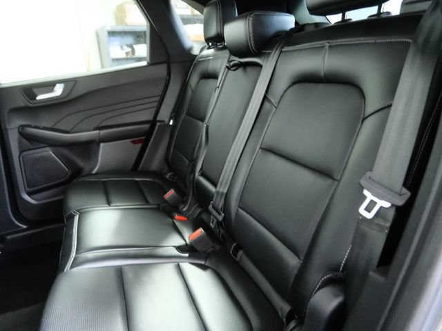 Certified 2024 Ford Escape Platinum AWD/4WD image 14