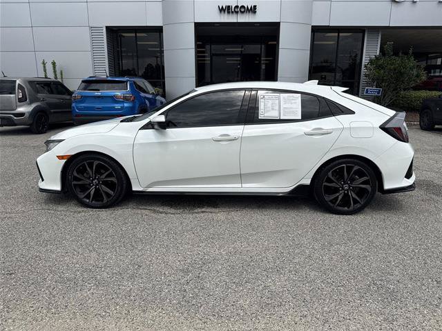Used 2018 Honda Civic Sport image 2