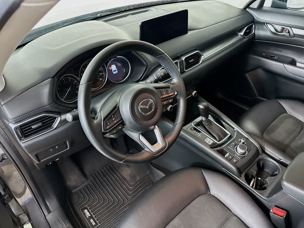 Used 2021 MAZDA CX-5 Touring FWD image 2