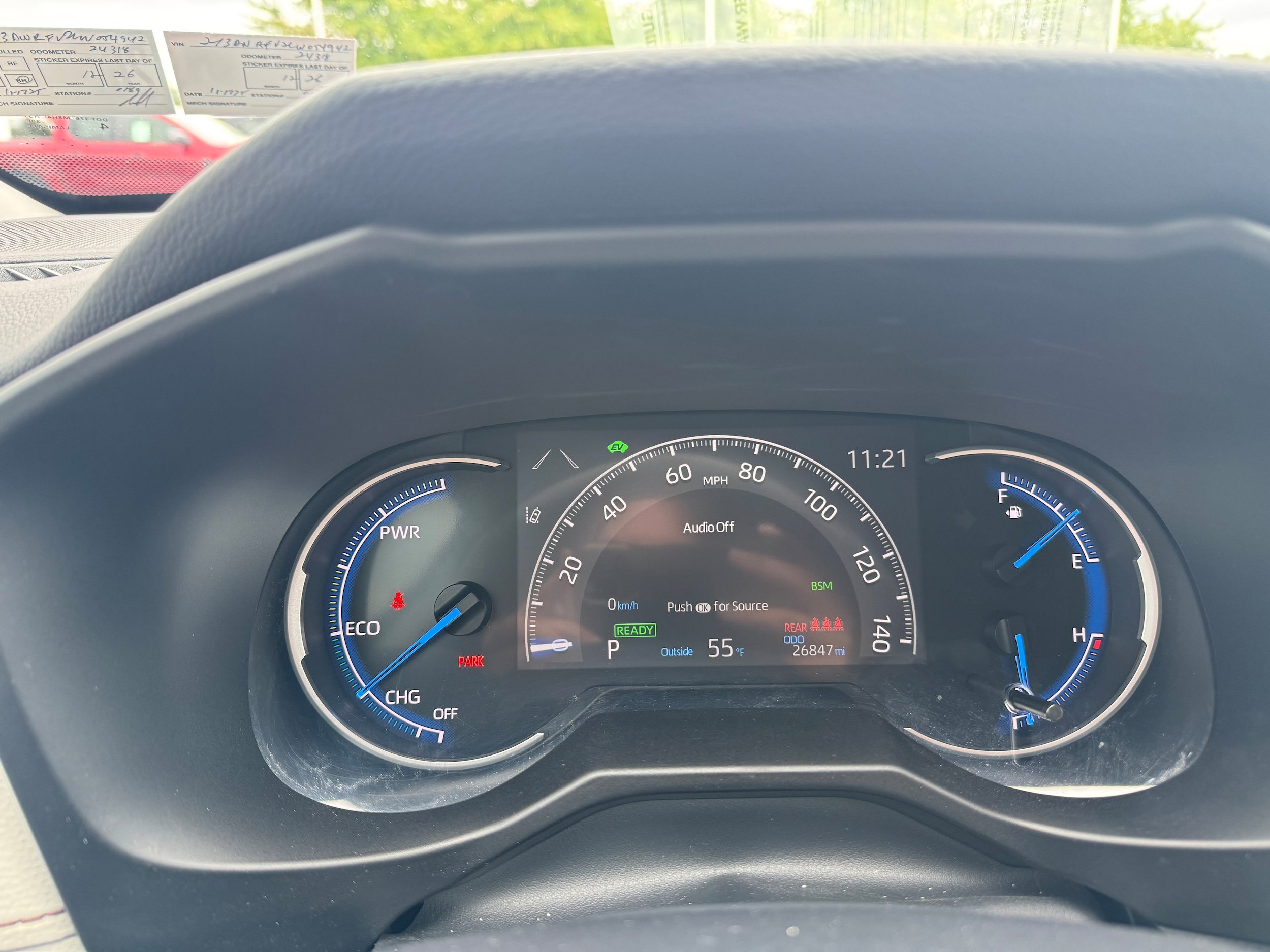 Used 2020 Toyota RAV4 Limited AWD/4WD image 18