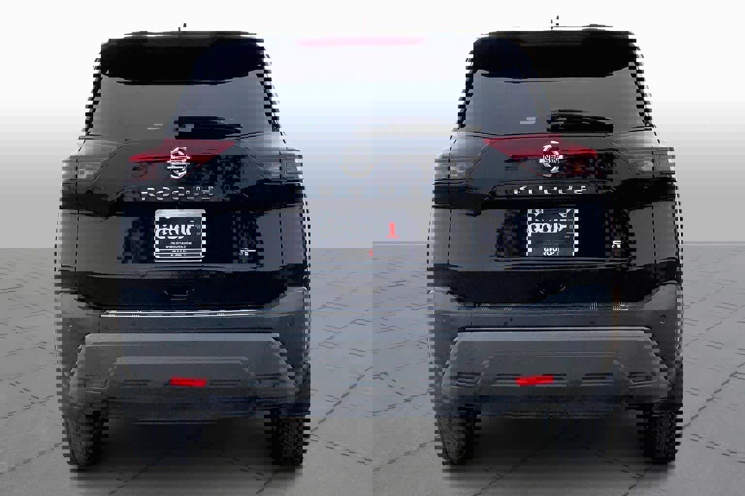 Used 2021 Nissan Rogue SL w/ Premium Package image 4