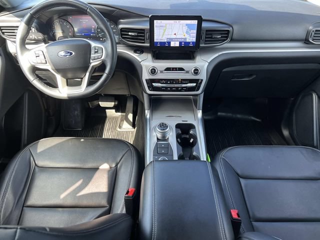 Certified 2023 Ford Explorer XLT w/ Equipment Group 202A AWD/4WD image 14