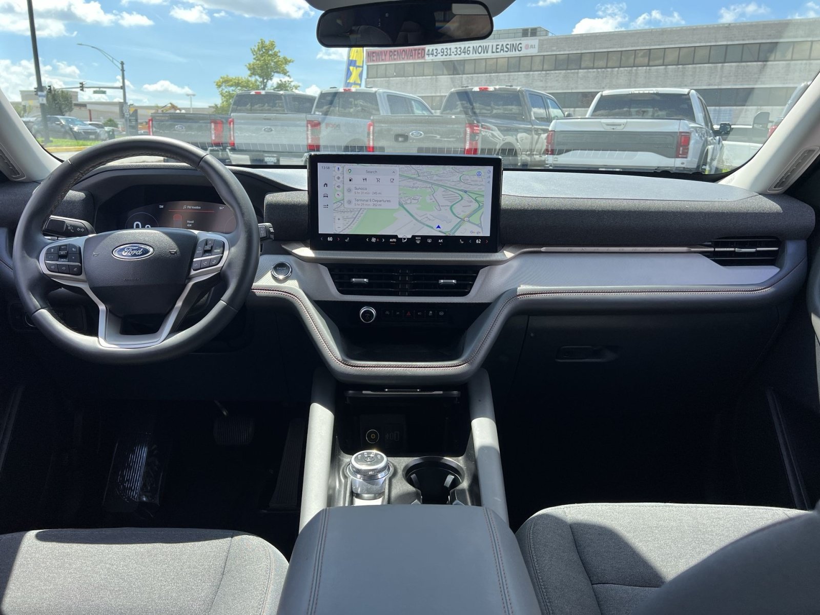 Certified 2025 Ford Explorer Active AWD/4WD image 23