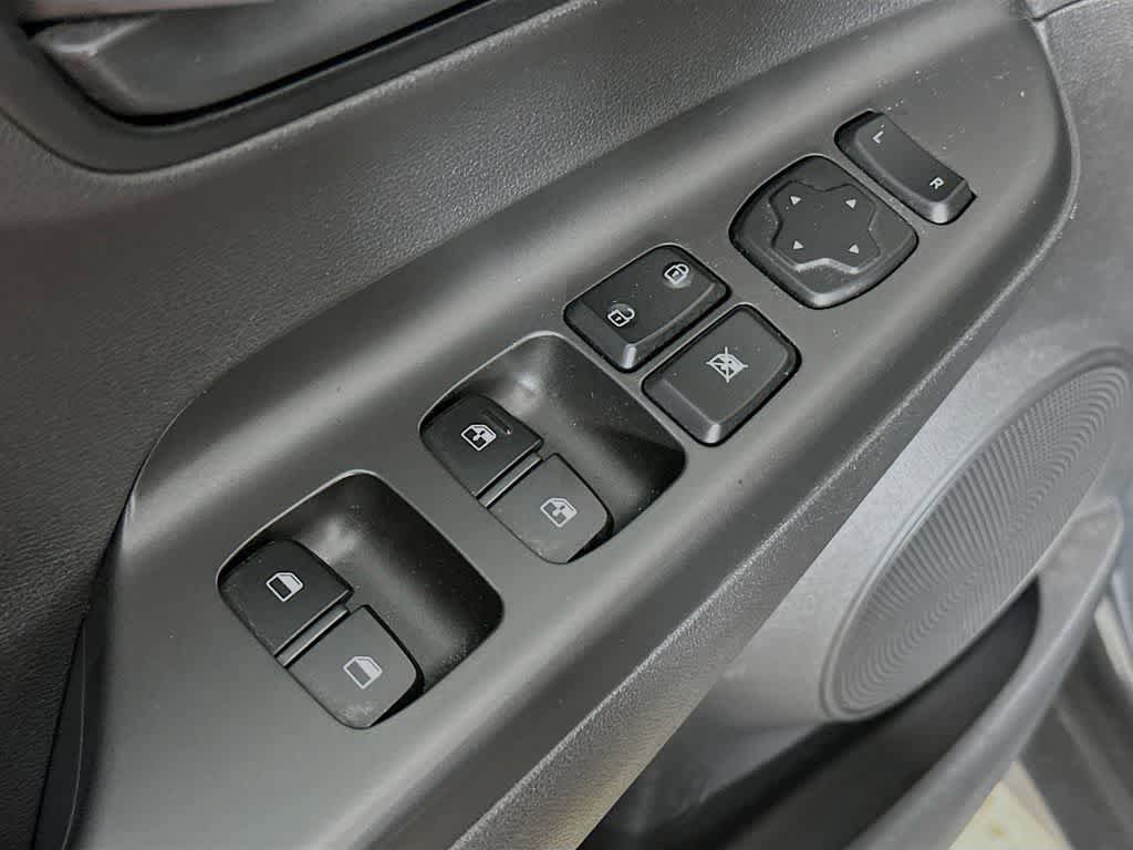 Used 2019 Hyundai Kona SEL FWD image 28