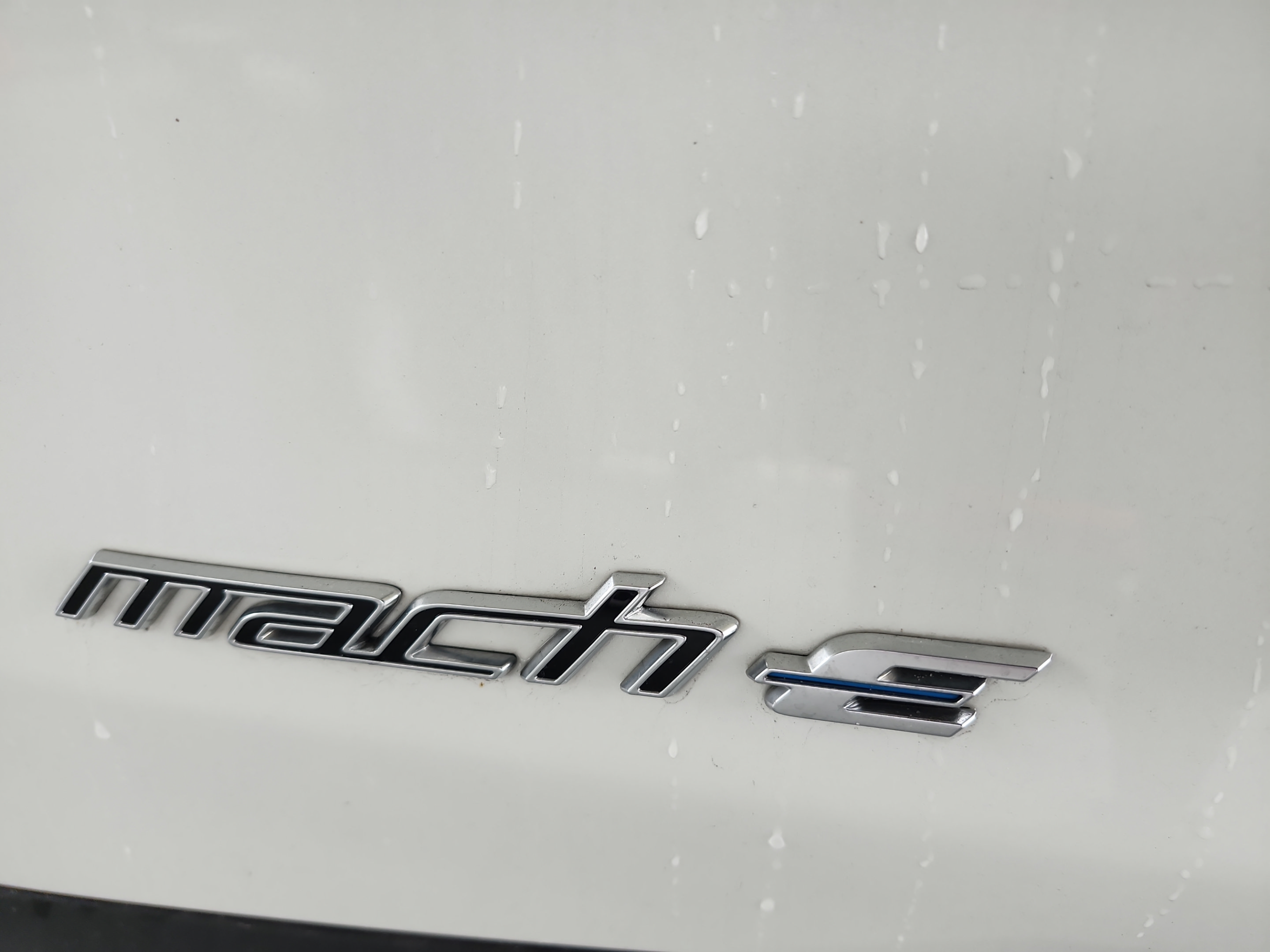 Certified 2025 Ford Mustang Mach-E Select RWD image 28