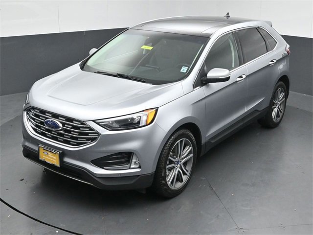 Certified 2022 Ford Edge Titanium w/ Class II Trailer Tow Package image 4