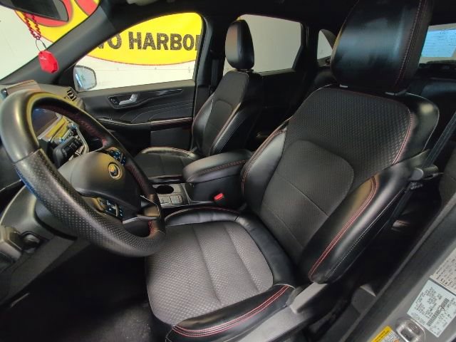 Certified 2023 Ford Escape ST-Line image 14