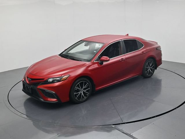 Used 2024 Toyota Camry SE w/ Convenience Package FWD image 42