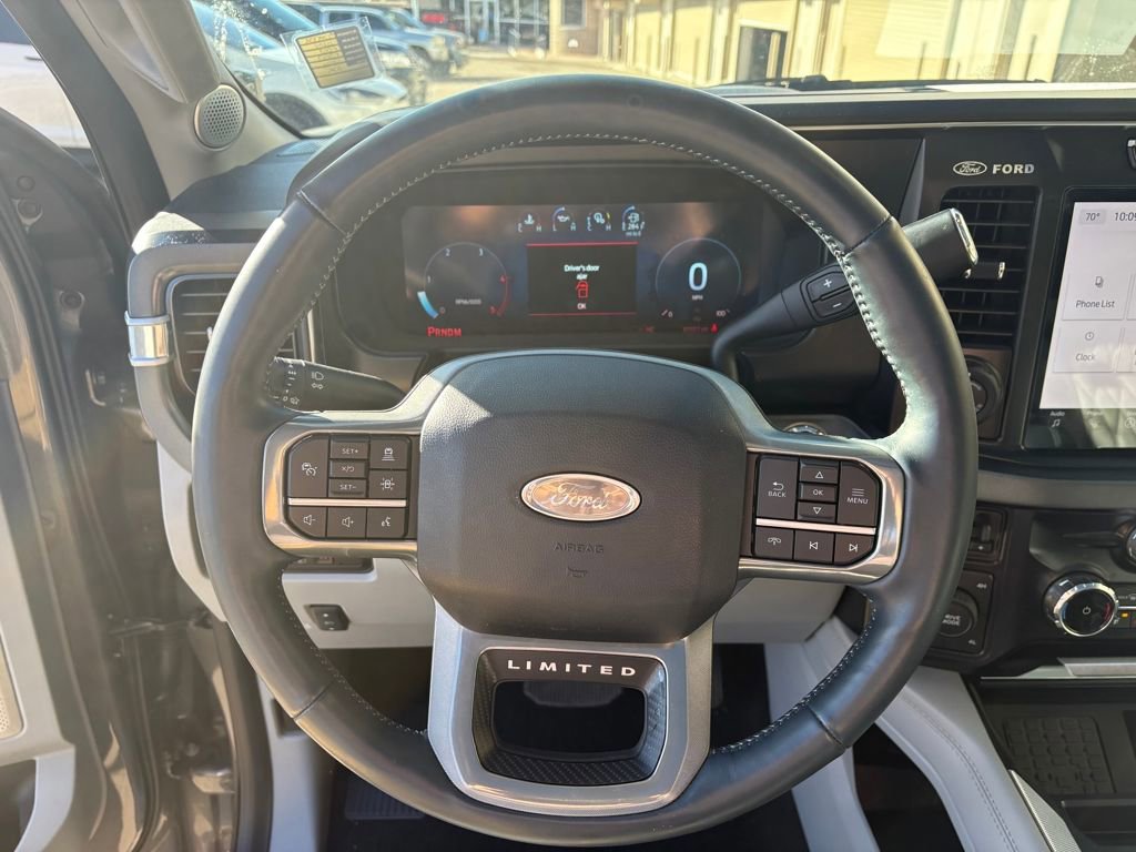 Certified 2024 Ford F350 Limited w/ FX4 Off-Road Package image 16