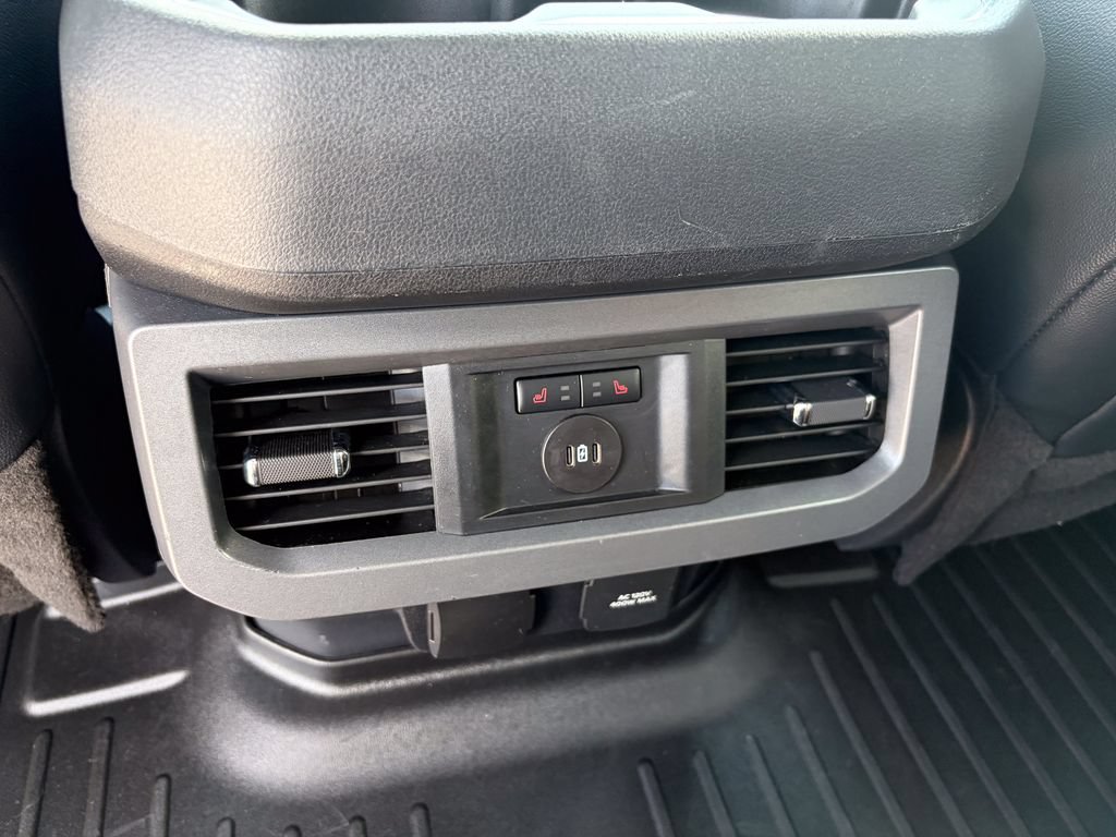 Certified 2024 Ford F250 Lariat w/ Lariat Ultimate Package AWD/4WD image 30