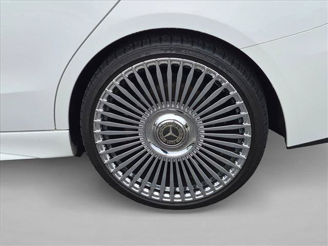 Used 2024 Mercedes-Benz C 300 Sedan image 21