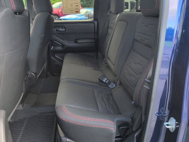 Used 2023 Nissan Frontier PRO-4X w/ Pro Convenience Package AWD/4WD image 11