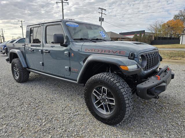 Used 2025 Jeep Gladiator Mojave image 5