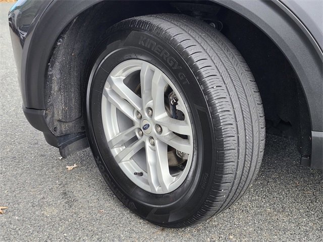 Certified 2022 Ford Explorer XLT w/ Equipment Group 202A image 32