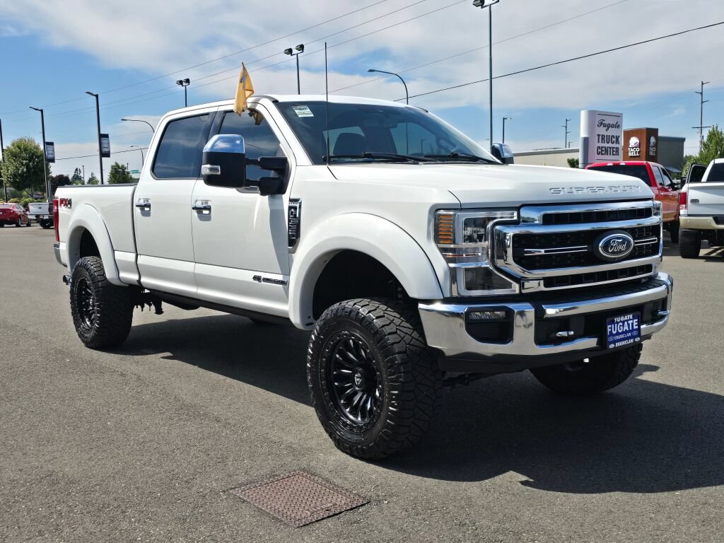 Certified 2022 Ford F350 Lariat w/ Lariat Ultimate Package AWD/4WD image 4