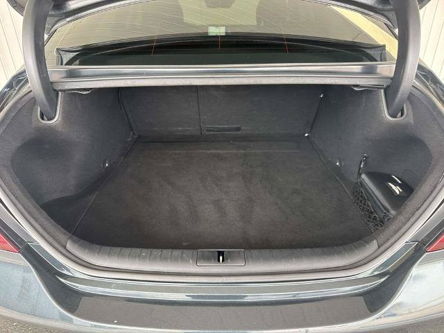 Used 2023 Genesis G70 2.0T RWD image 11