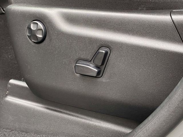 Used 2020 Jeep Grand Cherokee Altitude image 18