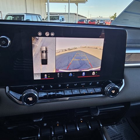 Used 2023 GMC Canyon Denali image 19