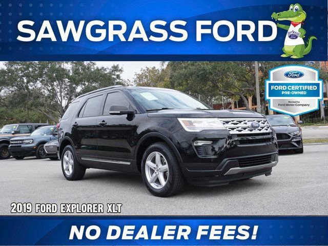 Certified 2019 Ford Explorer XLT w/ Equipment Group 202A image 5