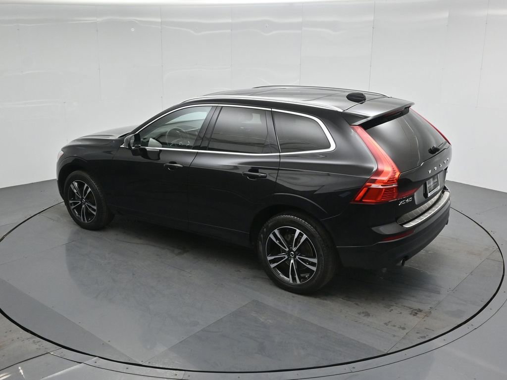 Used 2021 Volvo XC60 T5 Momentum w/ Premium Package image 19