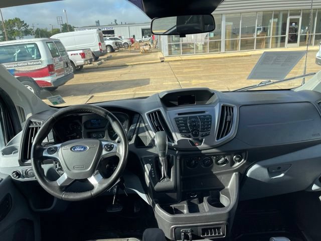 Certified 2019 Ford Transit 350 XLT RWD image 24