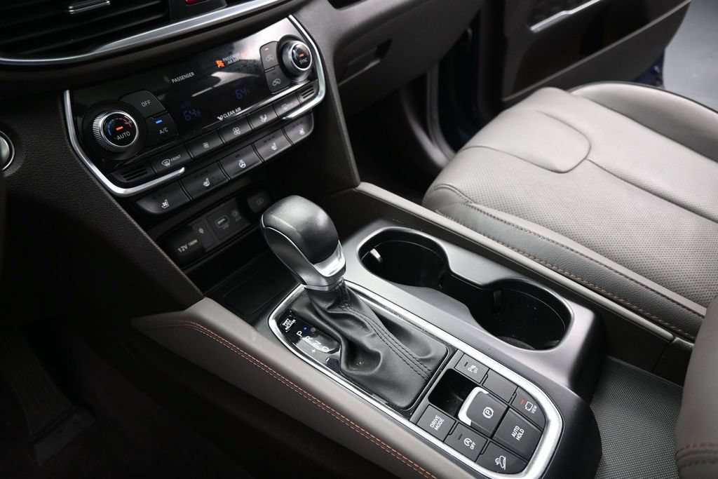 Used 2019 Hyundai Santa Fe AWD image 18