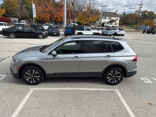 Used 2023 Volkswagen Tiguan S image 4