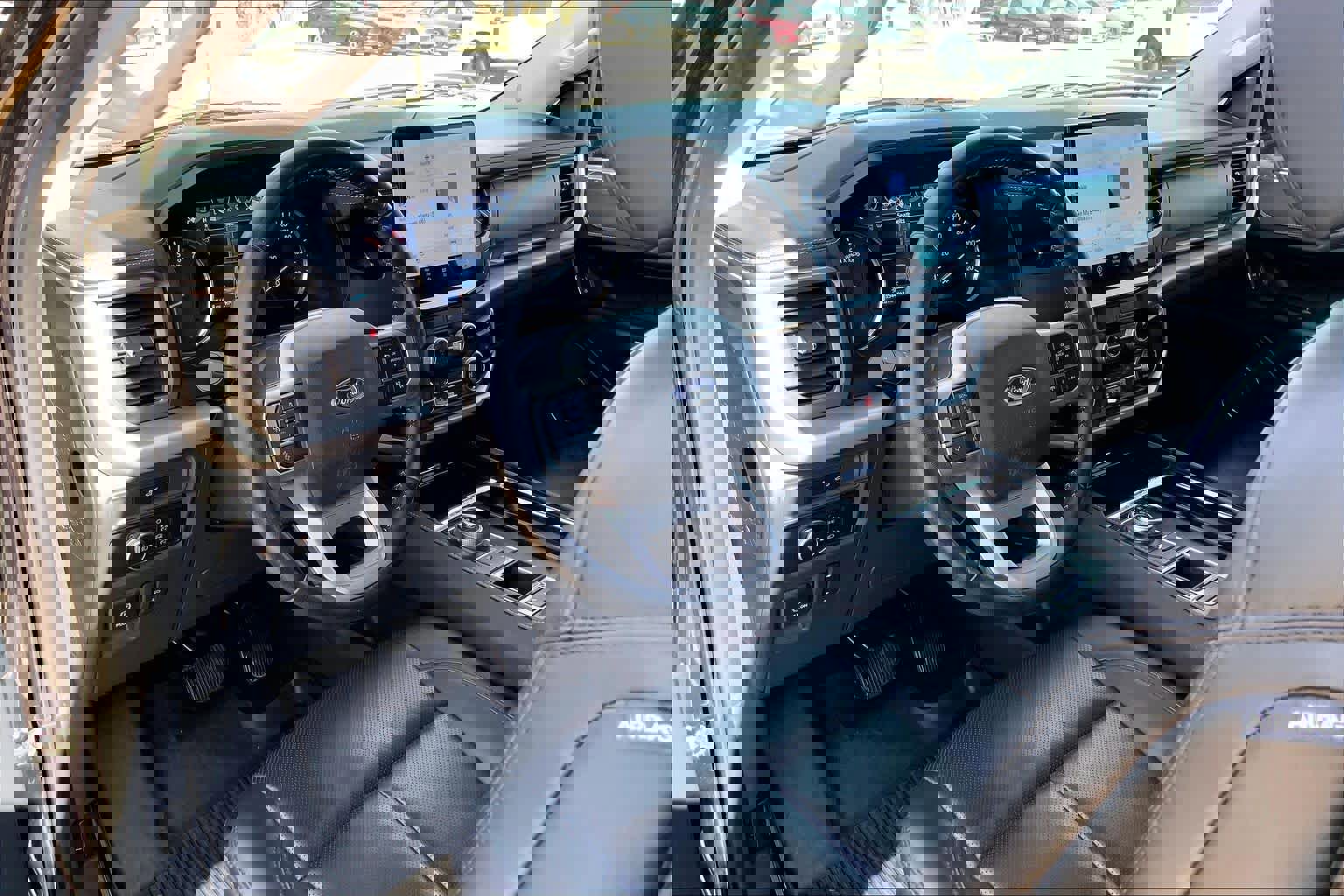 Certified 2022 Ford Expedition Max XLT image 17