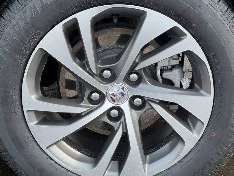 Used 2022 Buick Envision Essence w/ Technology Package I image 15